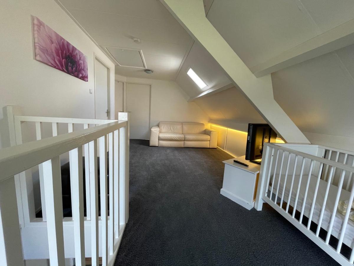 Vakantiehuis De Turfvaart Wachtum Exteriör bild